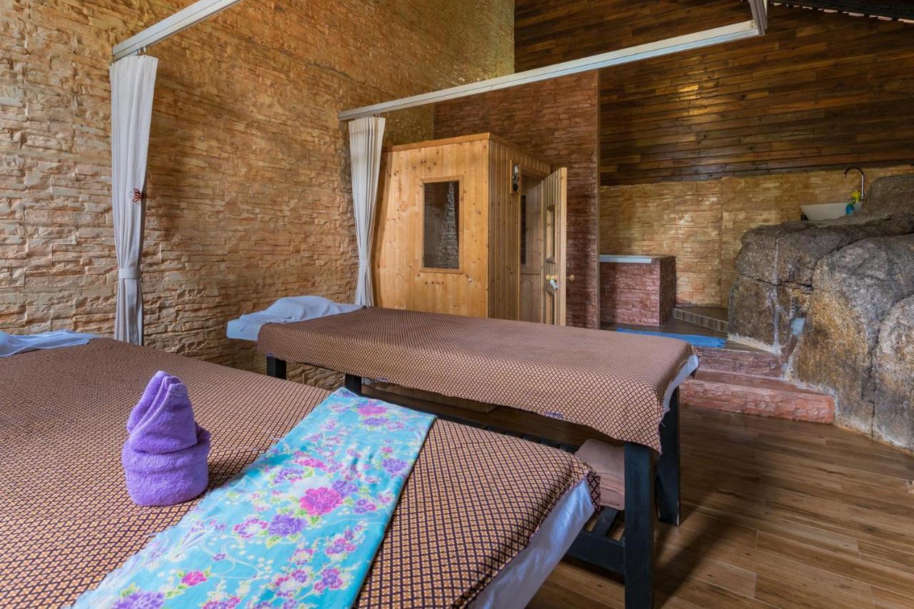 Koh Tao Regal Resort Bagian luar foto